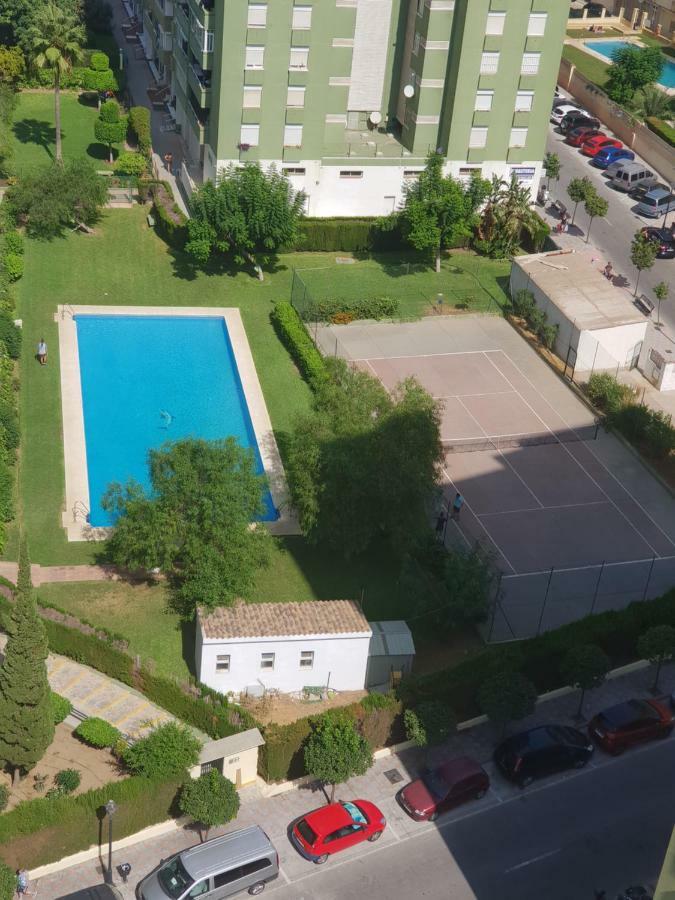Atico Con Gran Terraza Daire Fuengirola Dış mekan fotoğraf